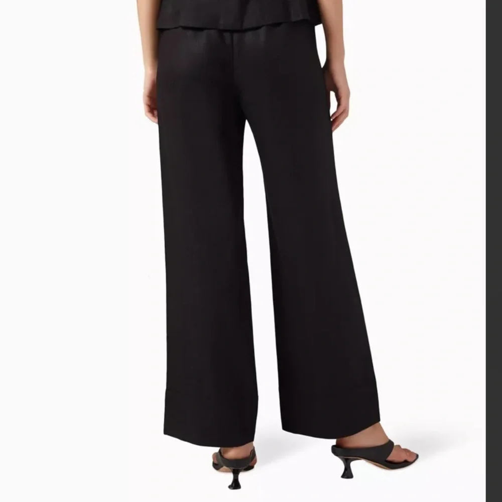 Reformation linen two piece set